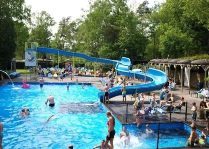 Blissful Chalet Hoenderloo